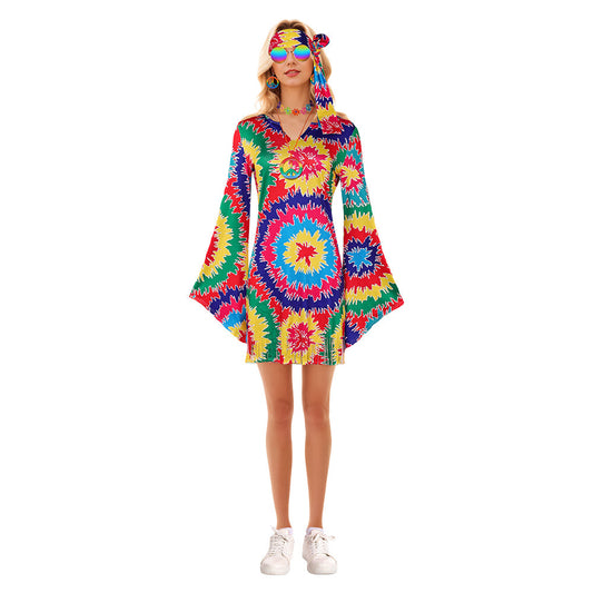 Déguisement femme années 70 hippie, robe vintage colorée en 7 pièces, style Flower Power, idéal pour fêtes et soirées à thème.