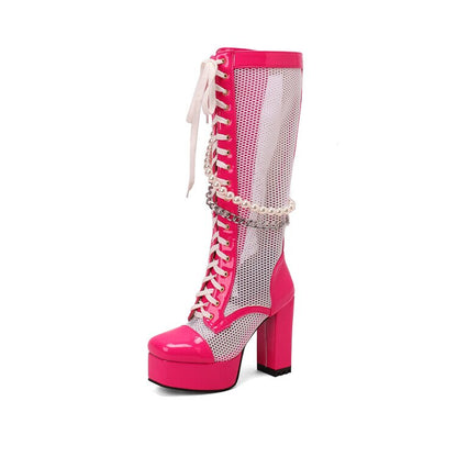 Botte à talons style années 70 – Édition Retro Glam.